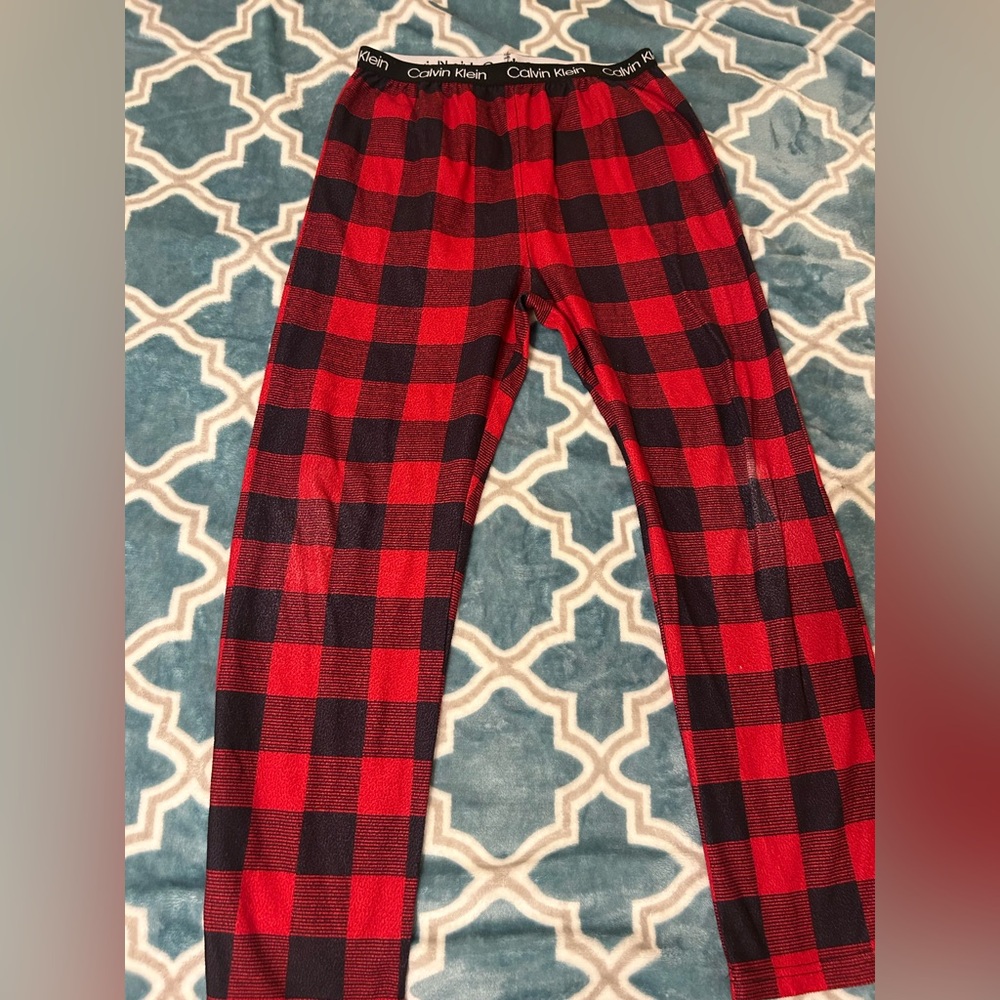 Calvin Klein White and Black Logo Waistband